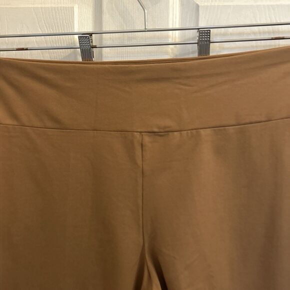 NWT Ava & Viv 3X Brown Bike Shorts Plus Size High Rise Stretch Lounge Soft - Picture 8 of 16